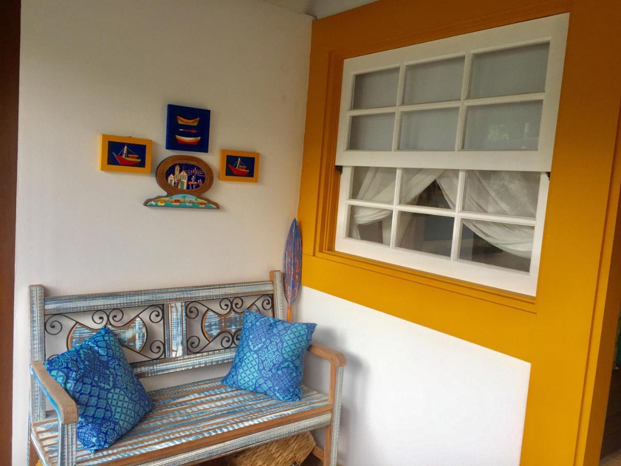 Cozy Blue House * Paraty